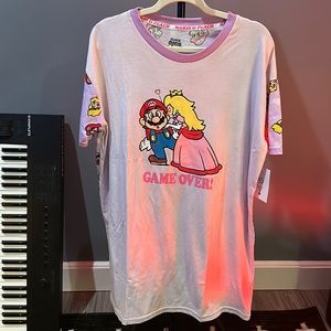 New 💋 Nintendo Mario & Peach 🍑 Dorm Shirt / Sleep Shirt Onesie Sleepwear Dress